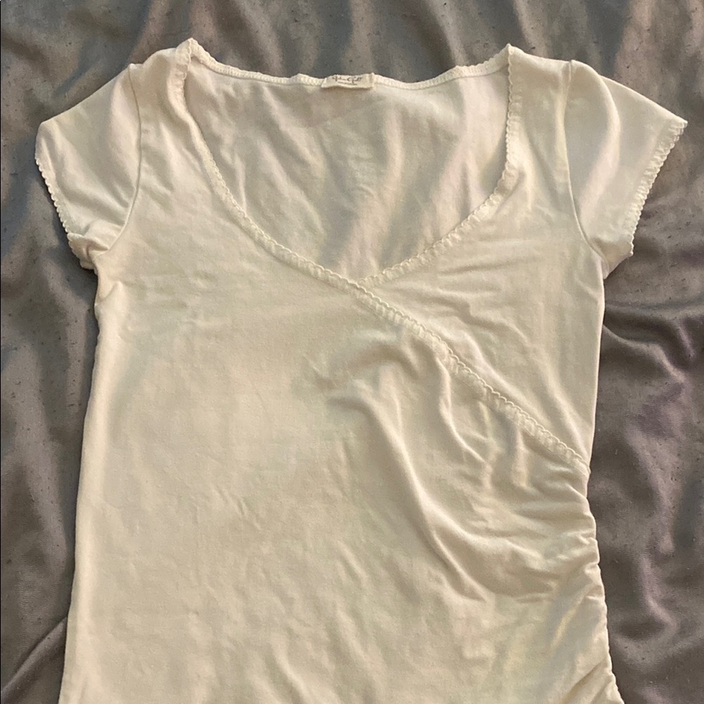 Brandy Melville Cream scalloped top